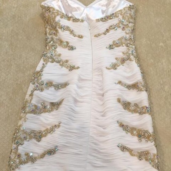 White Chiffon Cocktail Dress By Alyce - Picture 5 of 5